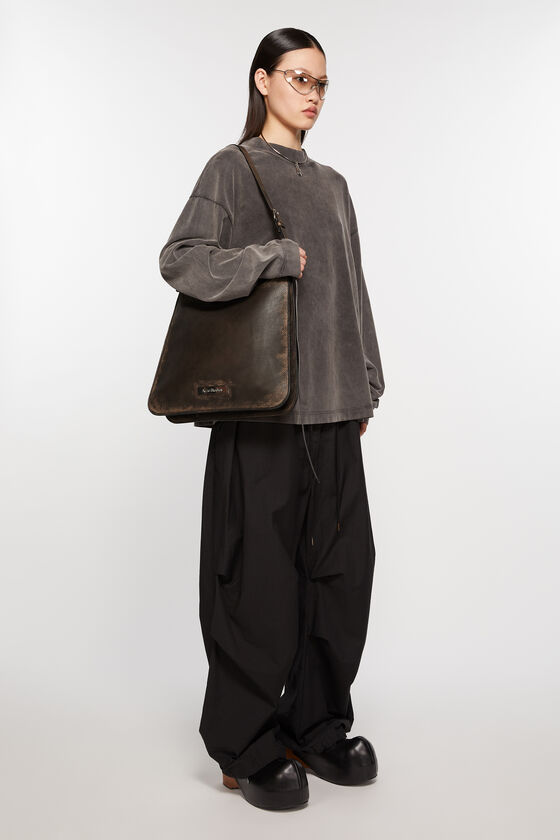 (image for) Amazing Platt shoulder bag